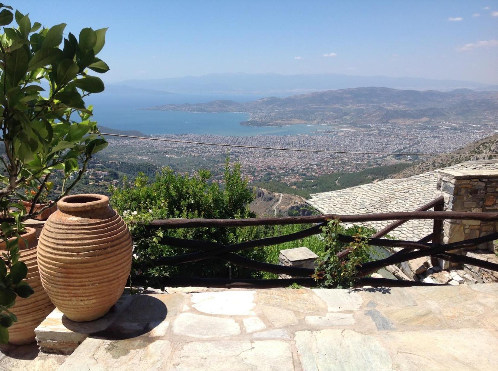 αλώνια Apartment *